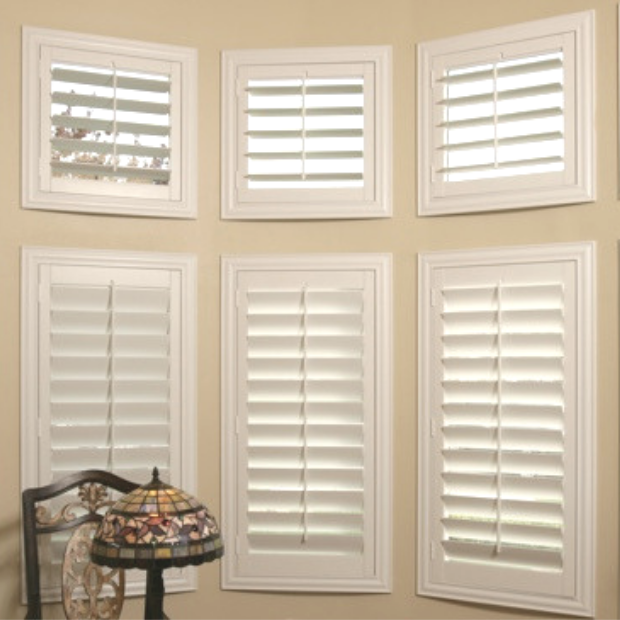 Sunburst shutters on a Austin bay window